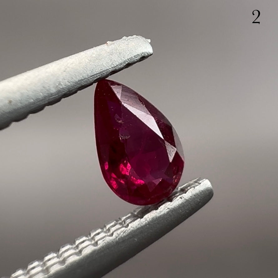 0.5 cts. TW Natural Pear Pink Red Burma Ruby full cut Gemstone 5x3 Gemstones Matching Pair Loose A quality Heated